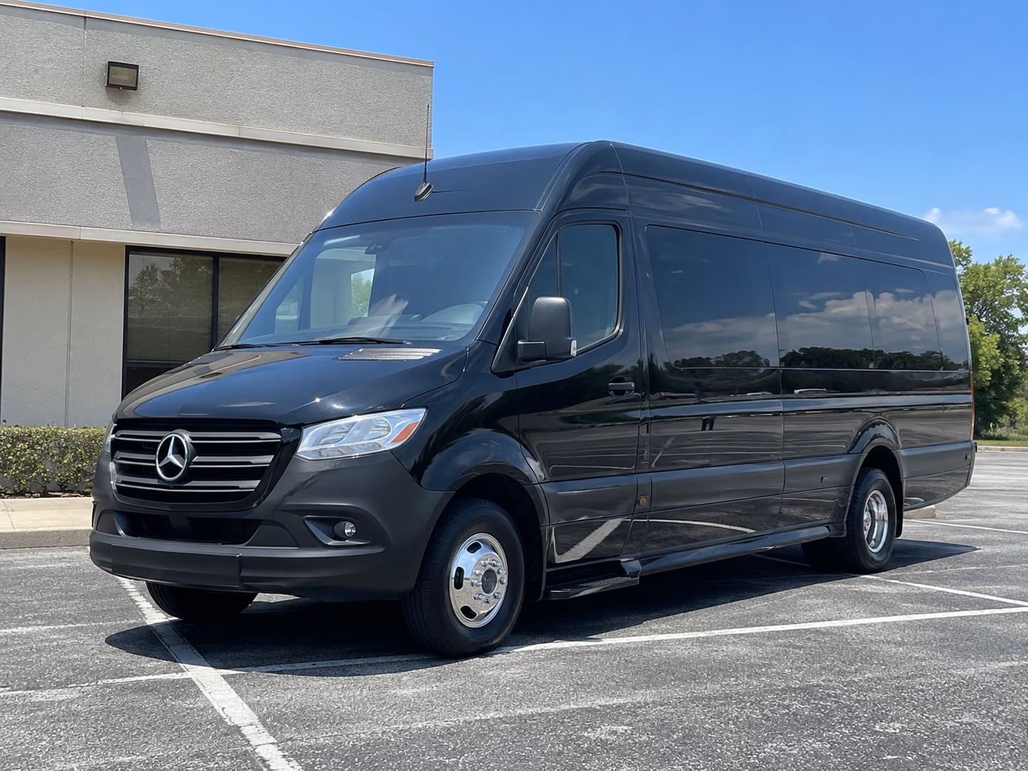 bakersfield airport transportation onboard seating