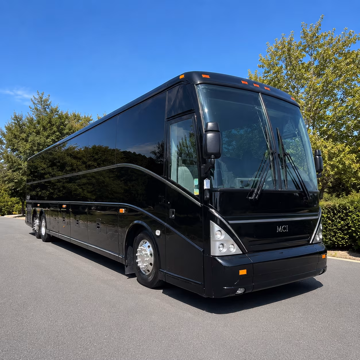 bakersfieldcharterbusservices com can help you plan long distance field trips to los angeles and beyond