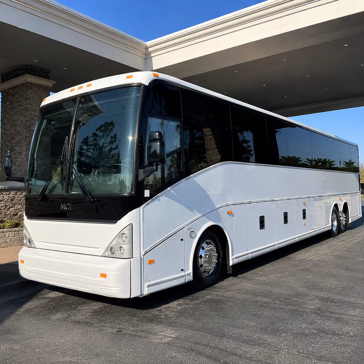 bus rental options for bakersfield trips