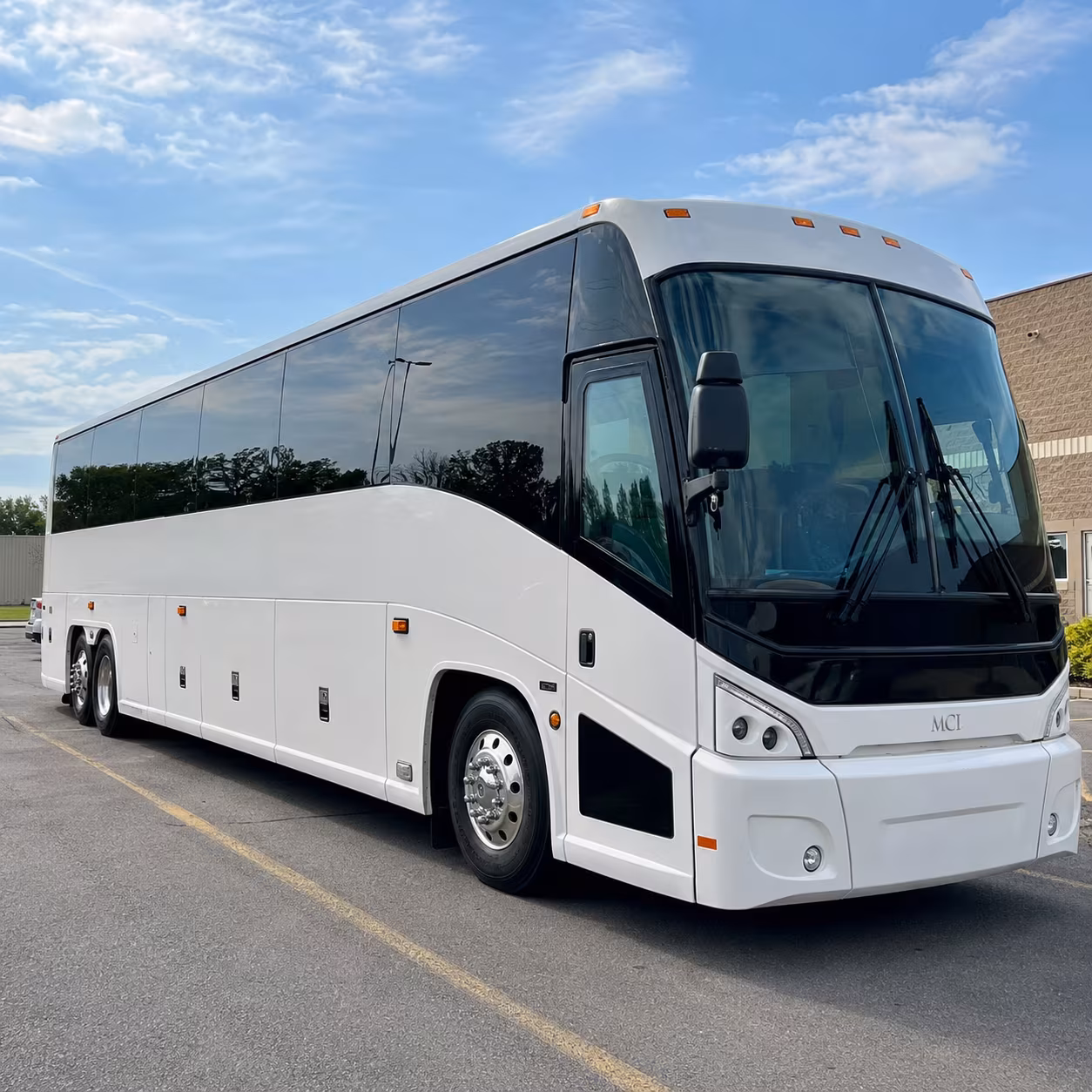 employee shuttle services between bakersfield s biggest business campuses