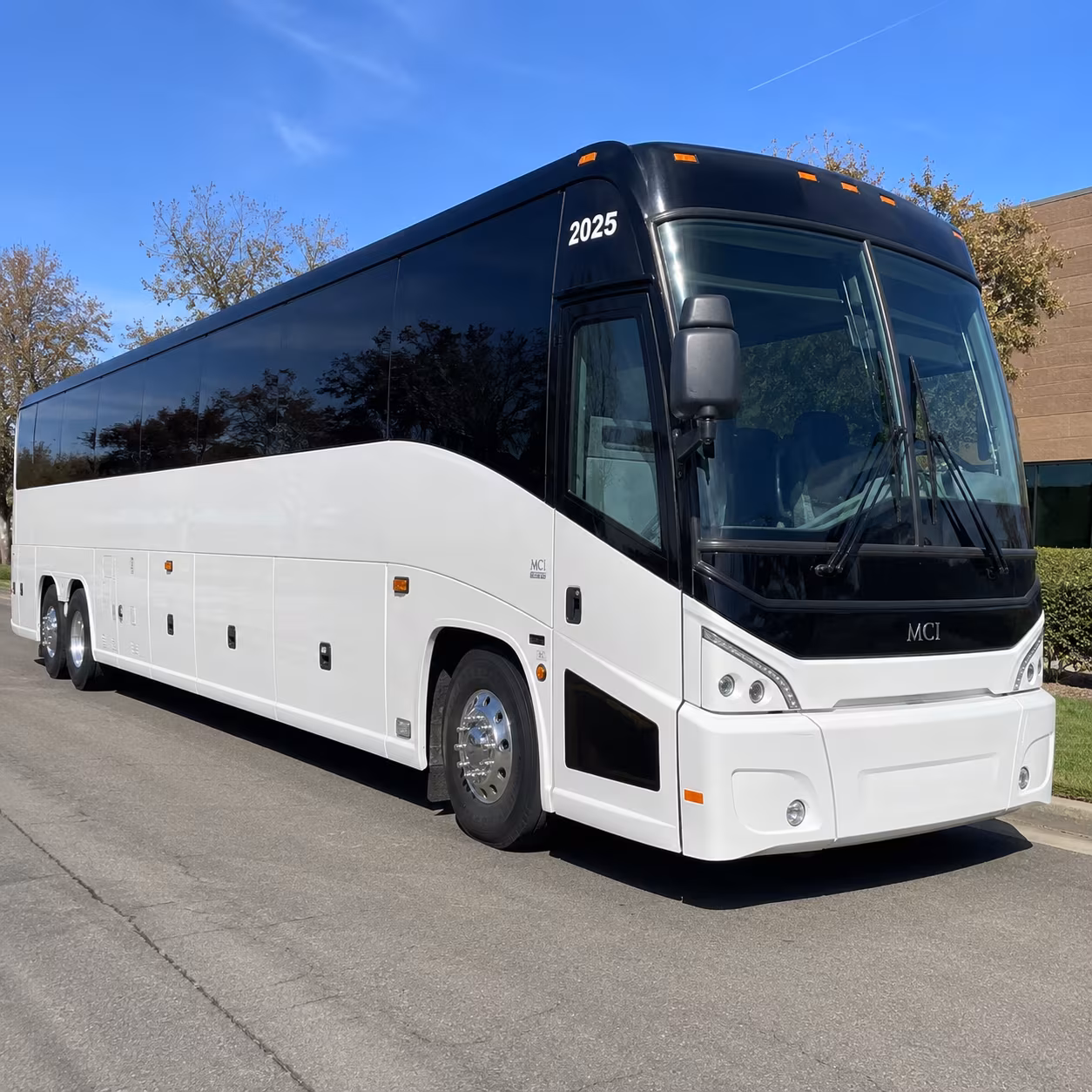 how the distance and duration of your trip affect charter bus rates in bakersfield
